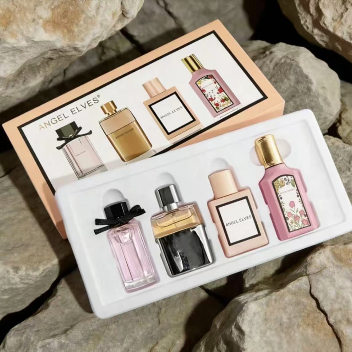 Set Hadiah Parfum Wanita 4 in  - Perfume Fragrance Price ulasan dan harga